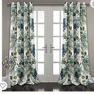 Half Moon Room Darkening Insulated Window Curtains